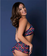 Load image into Gallery viewer, Halter & Hot Short Gummybear S/M